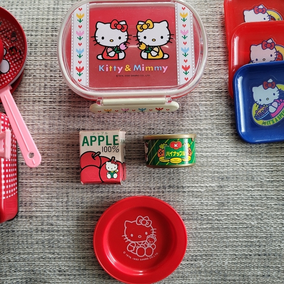 Retro Hello Kitty Kitchen Play Set Sanrio Doll House Vintage Rare 90s Japan - Picture 11 of 12